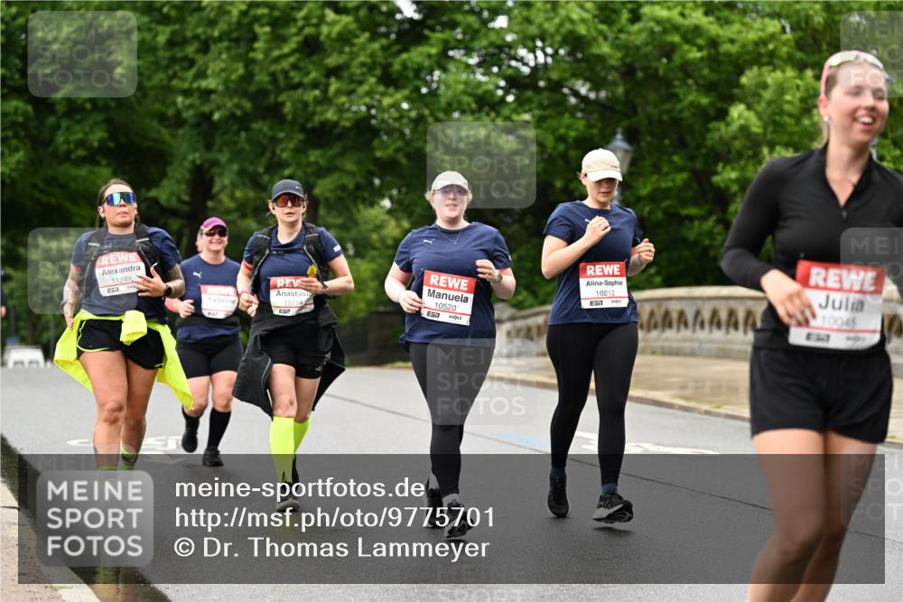 14.06.2026 - REWE Women's Run Dr. Thomas Lammeyer http://msf.ph/oto/9775701 14.06.2026 09:59:18 Laufen 11249, 7, 10714, 10520, 7, 7, 10212, 10045 meine-sportfotos.de