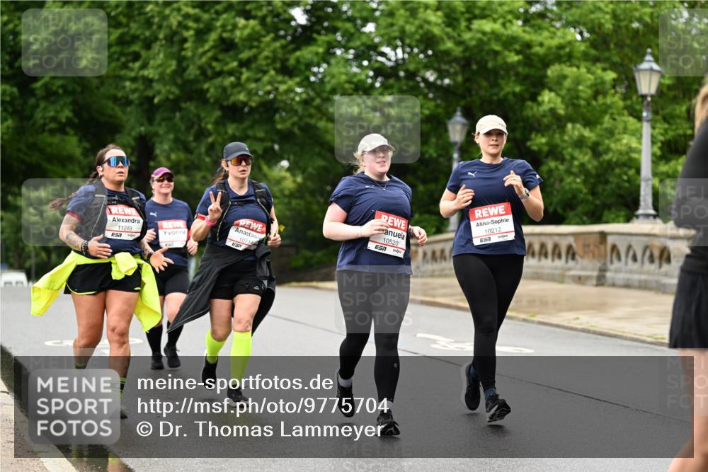 14.06.2026 - REWE Women's Run Dr. Thomas Lammeyer http://msf.ph/oto/9775704 14.06.2026 09:59:19 Laufen 11249, 7, 10714, 7, 10520, 7, 10212 meine-sportfotos.de