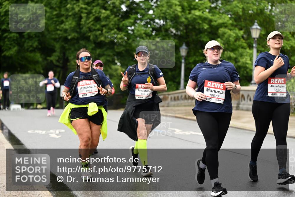 14.06.2026 - REWE Women's Run Dr. Thomas Lammeyer http://msf.ph/oto/9775712 14.06.2026 09:59:20 Laufen 11249, 7, 10714, 7, 10520, 13, 10212 meine-sportfotos.de