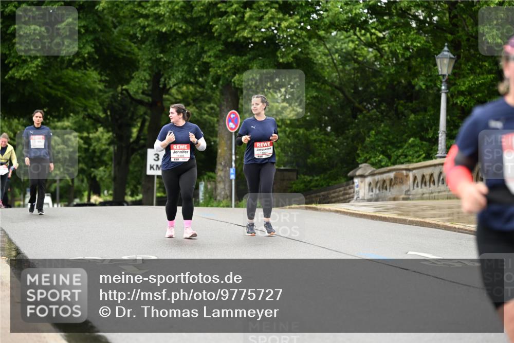 14.06.2026 - REWE Women's Run Dr. Thomas Lammeyer http://msf.ph/oto/9775727 14.06.2026 09:59:22 Laufen 3, 11064 meine-sportfotos.de