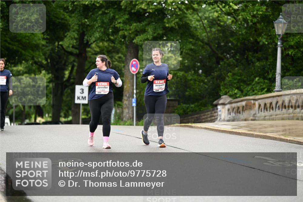 14.06.2026 - REWE Women's Run Dr. Thomas Lammeyer http://msf.ph/oto/9775728 14.06.2026 09:59:22 Laufen 3, 11465, 11064 meine-sportfotos.de