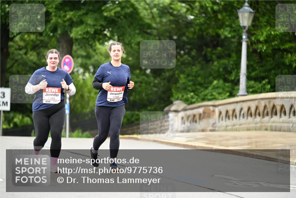 14.06.2026 - REWE Women's Run Dr. Thomas Lammeyer http://msf.ph/oto/9775736 14.06.2026 09:59:23 Laufen 3, 11465, 57, 11064 meine-sportfotos.de