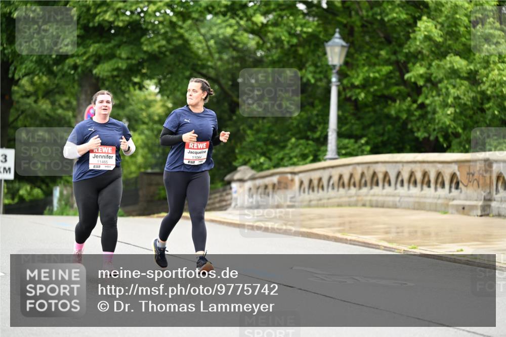 14.06.2026 - REWE Women's Run Dr. Thomas Lammeyer http://msf.ph/oto/9775742 14.06.2026 09:59:24 Laufen 3, 11465, 11064 meine-sportfotos.de