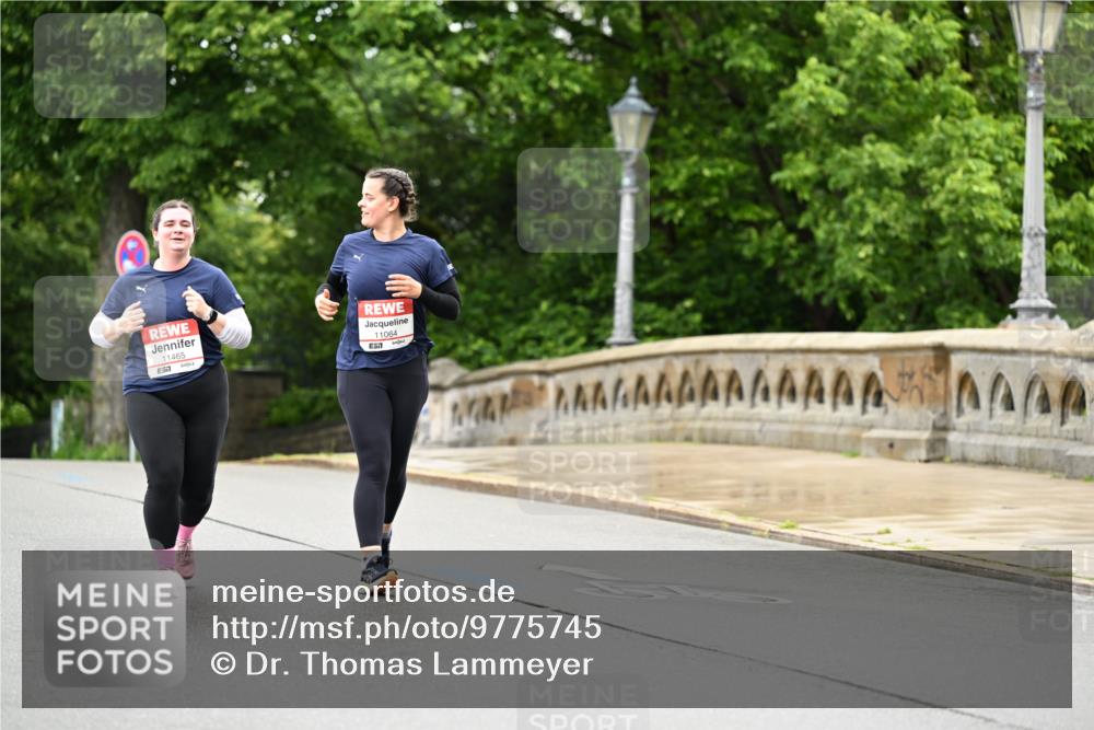 14.06.2026 - REWE Women's Run Dr. Thomas Lammeyer http://msf.ph/oto/9775745 14.06.2026 09:59:24 Laufen 11465, 657, 11064, 57 meine-sportfotos.de