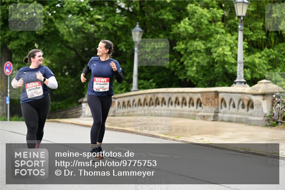 14.06.2026 - REWE Women's Run Dr. Thomas Lammeyer http://msf.ph/oto/9775753 14.06.2026 09:59:25 Laufen 11465, 57, 11064, 7 meine-sportfotos.de