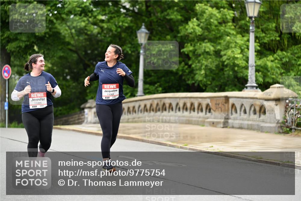 14.06.2026 - REWE Women's Run Dr. Thomas Lammeyer http://msf.ph/oto/9775754 14.06.2026 09:59:25 Laufen 11465, 57, 11064, 57 meine-sportfotos.de