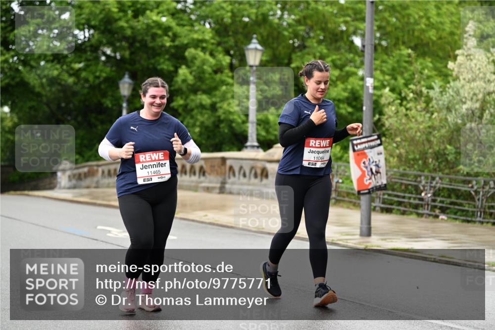 14.06.2026 - REWE Women's Run Dr. Thomas Lammeyer http://msf.ph/oto/9775771 14.06.2026 09:59:28 Laufen 11465, 11064, 7 meine-sportfotos.de