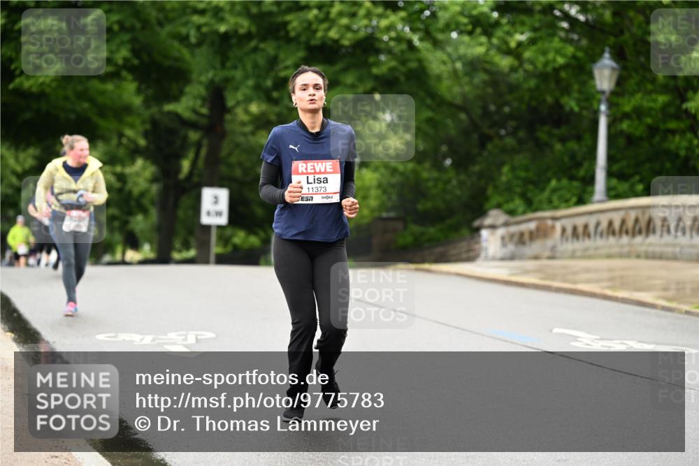 14.06.2026 - REWE Women's Run Dr. Thomas Lammeyer http://msf.ph/oto/9775783 14.06.2026 09:59:30 Laufen 4, 11373 meine-sportfotos.de