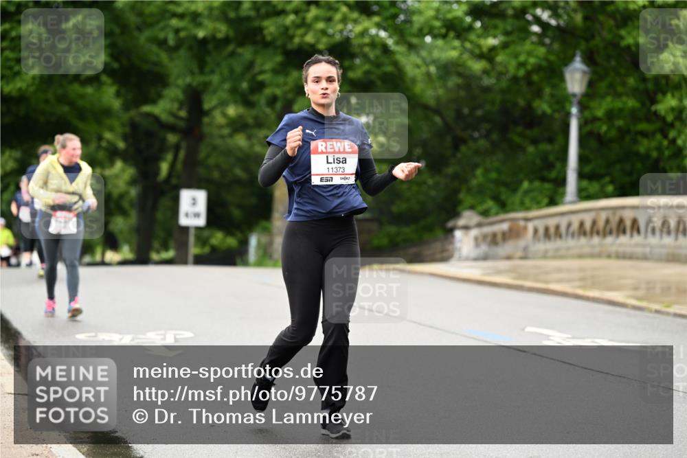 14.06.2026 - REWE Women's Run Dr. Thomas Lammeyer http://msf.ph/oto/9775787 14.06.2026 09:59:30 Laufen 3, 11373 meine-sportfotos.de