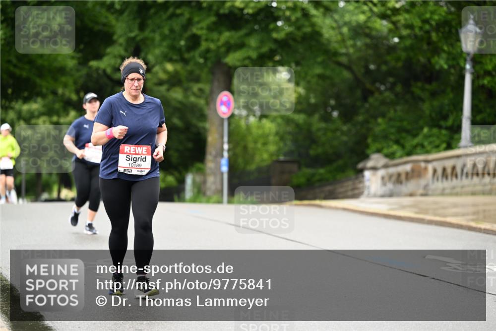 14.06.2026 - REWE Women's Run Dr. Thomas Lammeyer http://msf.ph/oto/9775841 14.06.2026 09:59:37 Laufen 10189, 7 meine-sportfotos.de
