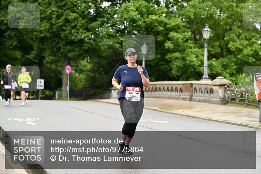 14.06.2026 - REWE Women's Run Dr. Thomas Lammeyer http://msf.ph/oto/9775864 14.06.2026 09:59:43 Laufen 10446 meine-sportfotos.de