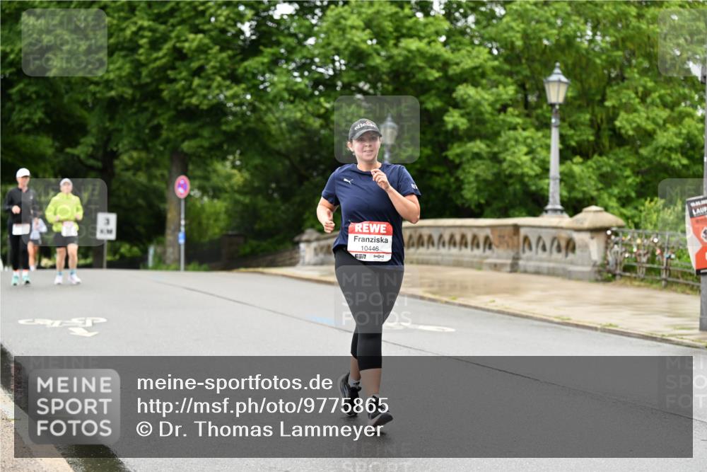 14.06.2026 - REWE Women's Run Dr. Thomas Lammeyer http://msf.ph/oto/9775865 14.06.2026 09:59:43 Laufen 10446, 7 meine-sportfotos.de