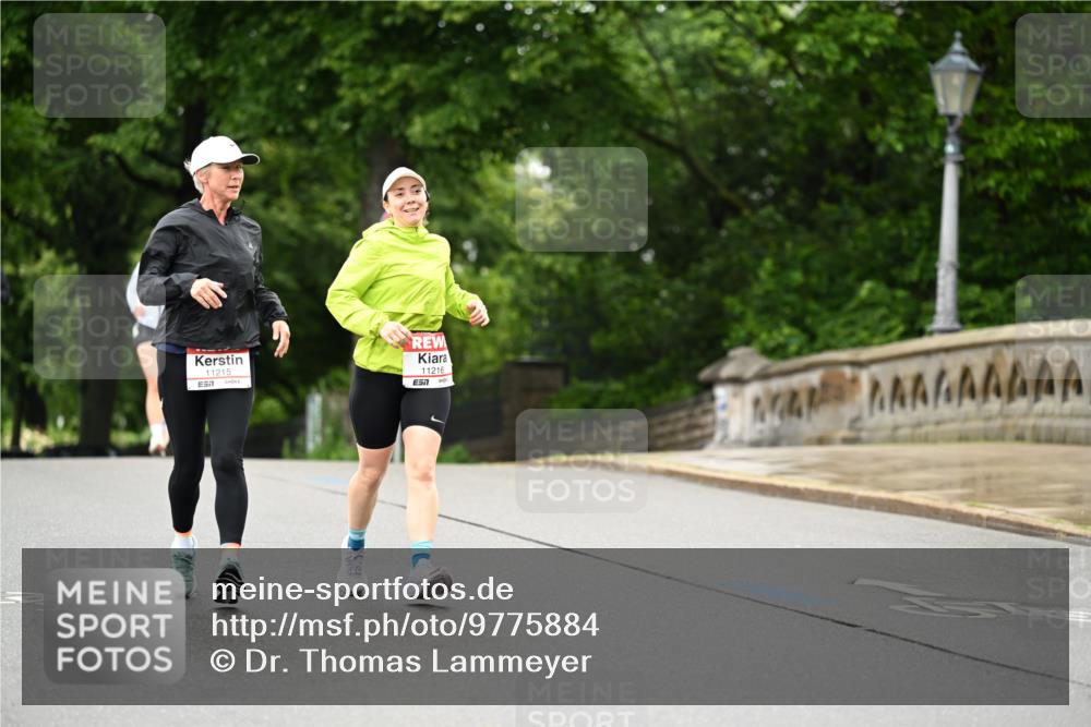 14.06.2026 - REWE Women's Run Dr. Thomas Lammeyer http://msf.ph/oto/9775884 14.06.2026 09:59:47 Laufen 11215, 7, 11216 meine-sportfotos.de