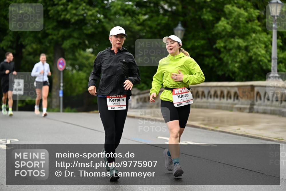 14.06.2026 - REWE Women's Run Dr. Thomas Lammeyer http://msf.ph/oto/9775907 14.06.2026 09:59:49 Laufen 11215, 11216 meine-sportfotos.de