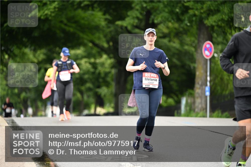 14.06.2026 - REWE Women's Run Dr. Thomas Lammeyer http://msf.ph/oto/9775917 14.06.2026 09:59:54 Laufen 10437, 7 meine-sportfotos.de