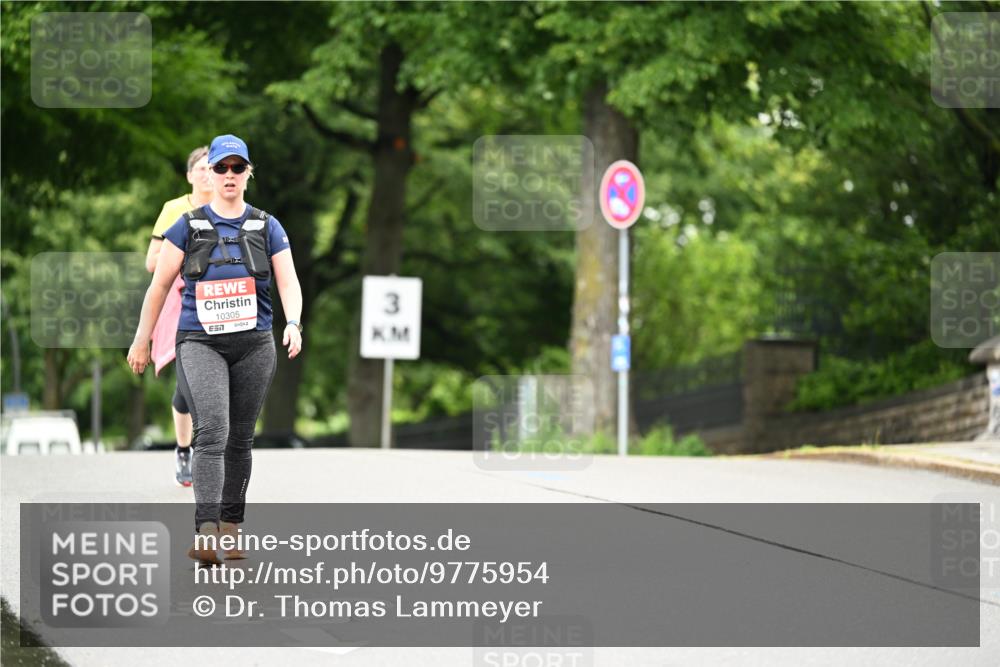 14.06.2026 - REWE Women's Run Dr. Thomas Lammeyer http://msf.ph/oto/9775954 14.06.2026 10:00:00 Laufen 10305, 7, 3 meine-sportfotos.de