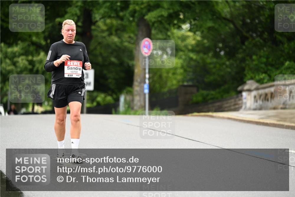 14.06.2026 - REWE Women's Run Dr. Thomas Lammeyer http://msf.ph/oto/9776000 14.06.2026 10:00:20 Laufen 10731, 7 meine-sportfotos.de
