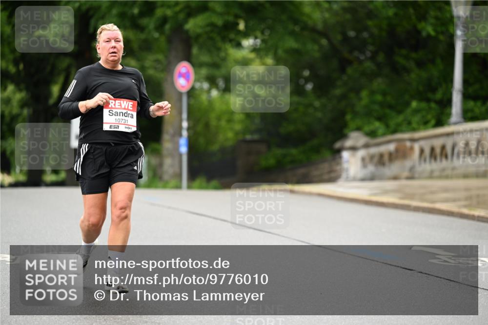14.06.2026 - REWE Women's Run Dr. Thomas Lammeyer http://msf.ph/oto/9776010 14.06.2026 10:00:21 Laufen 10731, 7 meine-sportfotos.de