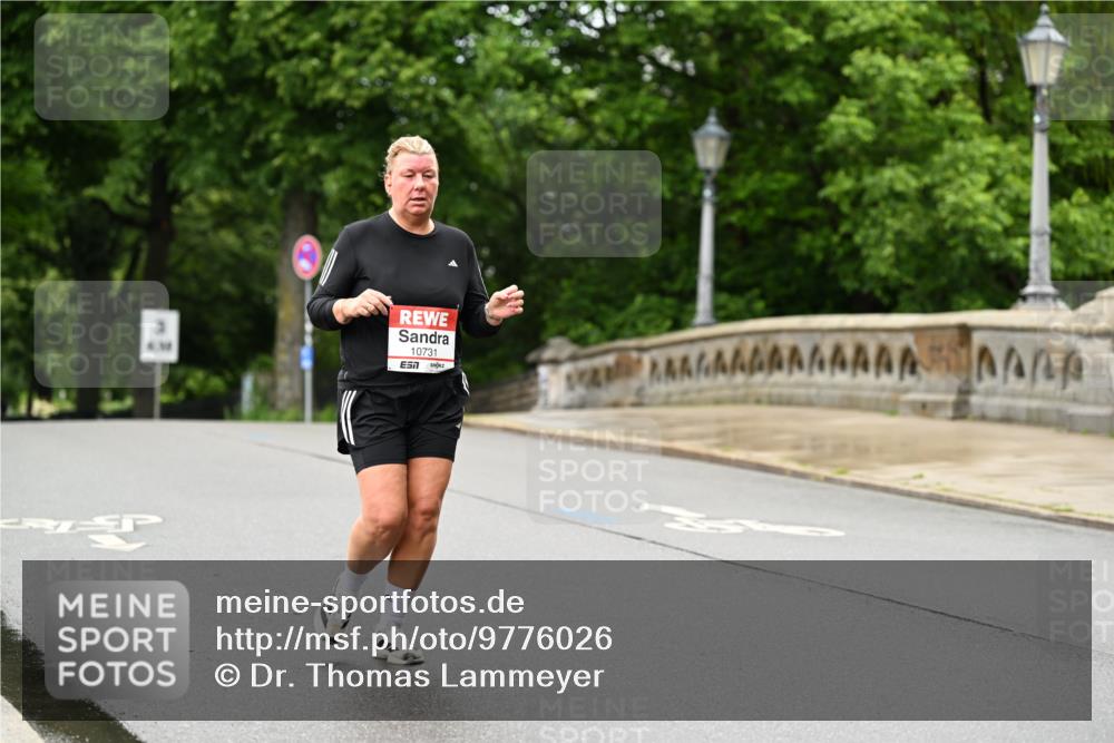 14.06.2026 - REWE Women's Run Dr. Thomas Lammeyer http://msf.ph/oto/9776026 14.06.2026 10:00:23 Laufen 10731 meine-sportfotos.de