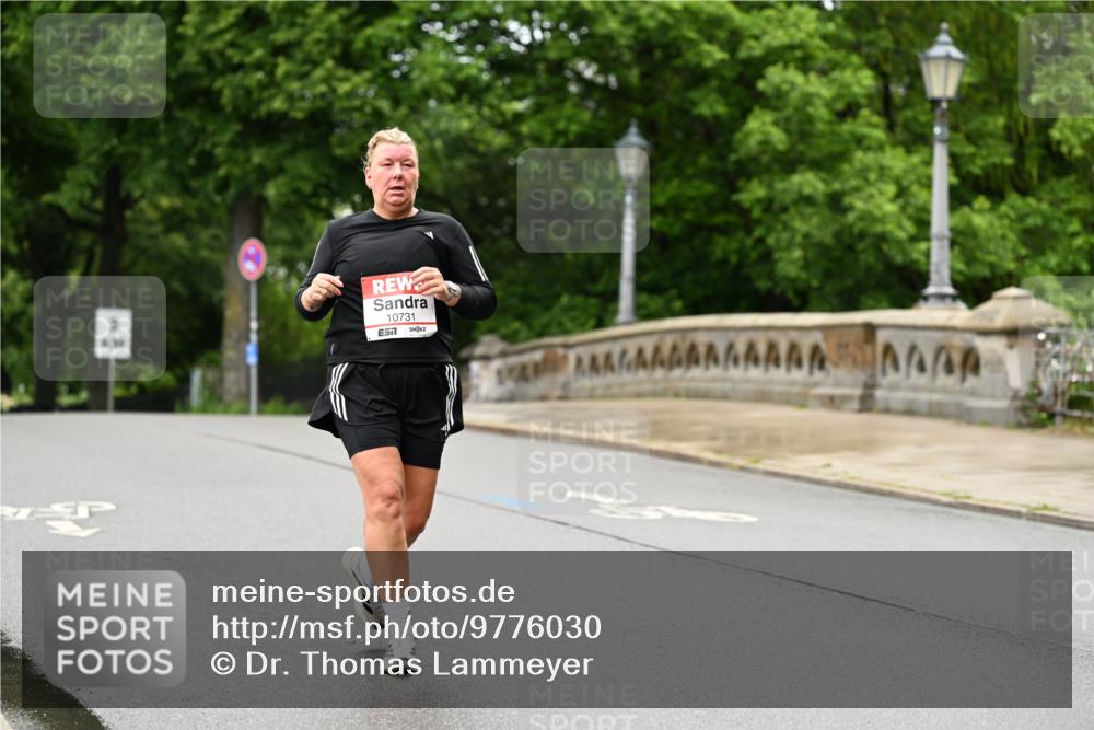 14.06.2026 - REWE Women's Run Dr. Thomas Lammeyer http://msf.ph/oto/9776030 14.06.2026 10:00:23 Laufen 10731, 7 meine-sportfotos.de