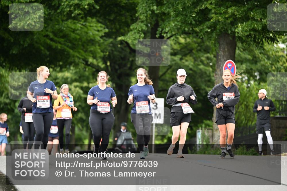 14.06.2026 - REWE Women's Run Dr. Thomas Lammeyer http://msf.ph/oto/9776039 14.06.2026 10:00:43 Laufen 11203, 50, 10681, 57, 3 meine-sportfotos.de