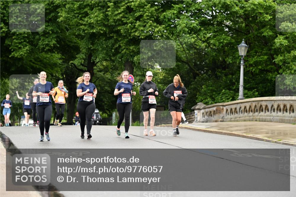 14.06.2026 - REWE Women's Run Dr. Thomas Lammeyer http://msf.ph/oto/9776057 14.06.2026 10:00:46 Laufen 11205, 10560 meine-sportfotos.de
