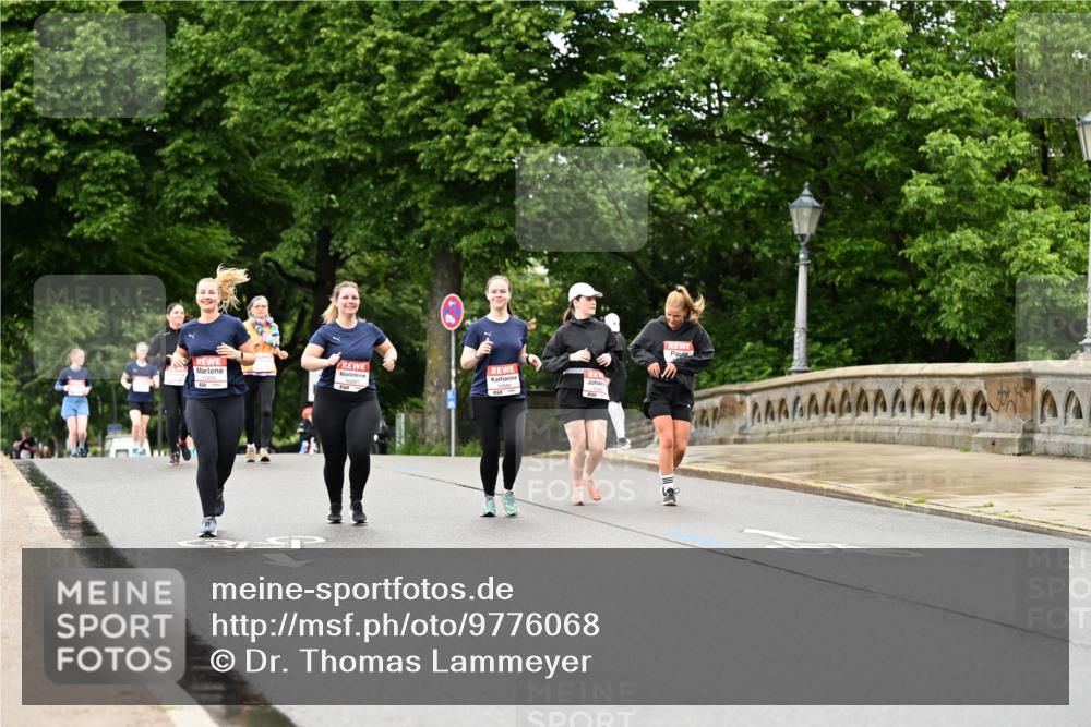 14.06.2026 - REWE Women's Run Dr. Thomas Lammeyer http://msf.ph/oto/9776068 14.06.2026 10:00:48 Laufen 10681 meine-sportfotos.de
