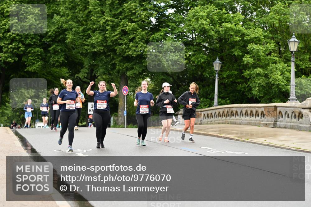 14.06.2026 - REWE Women's Run Dr. Thomas Lammeyer http://msf.ph/oto/9776070 14.06.2026 10:00:48 Laufen 3 meine-sportfotos.de