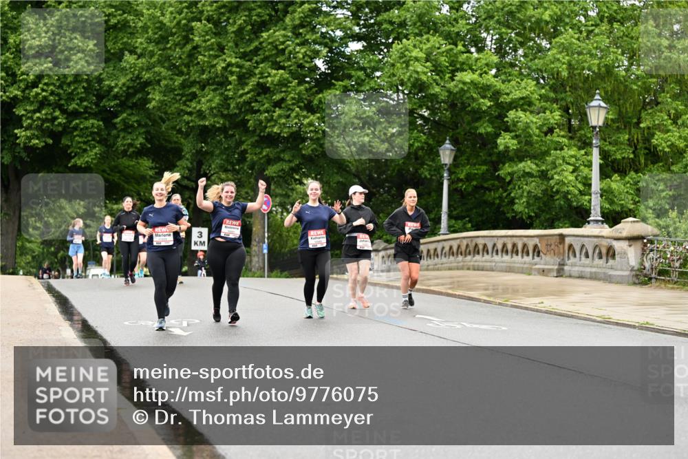 14.06.2026 - REWE Women's Run Dr. Thomas Lammeyer http://msf.ph/oto/9776075 14.06.2026 10:00:48 Laufen 3 meine-sportfotos.de