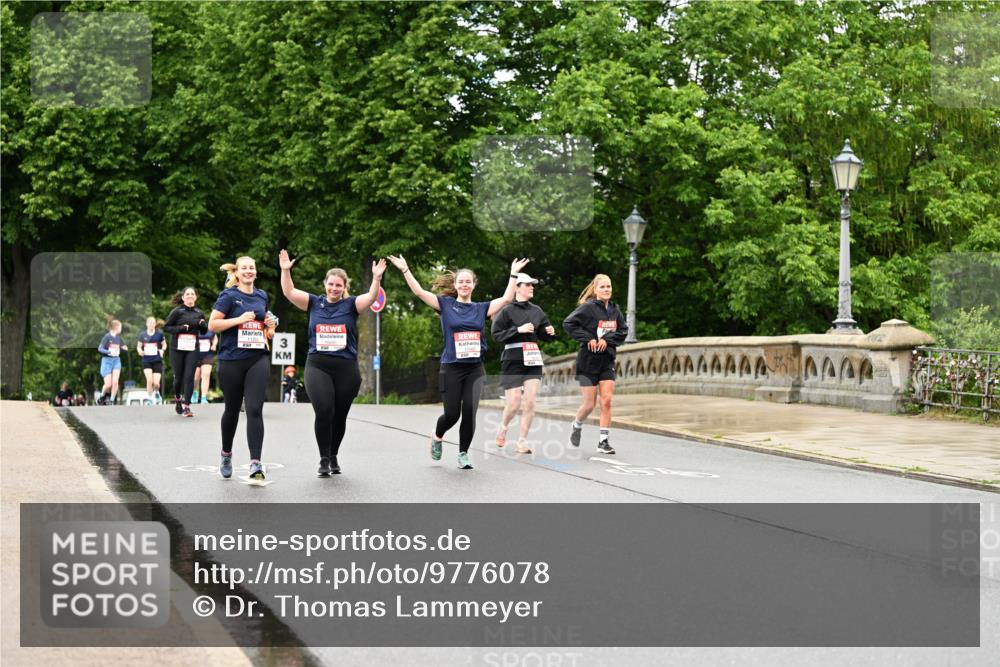 14.06.2026 - REWE Women's Run Dr. Thomas Lammeyer http://msf.ph/oto/9776078 14.06.2026 10:00:49 Laufen 11203 meine-sportfotos.de