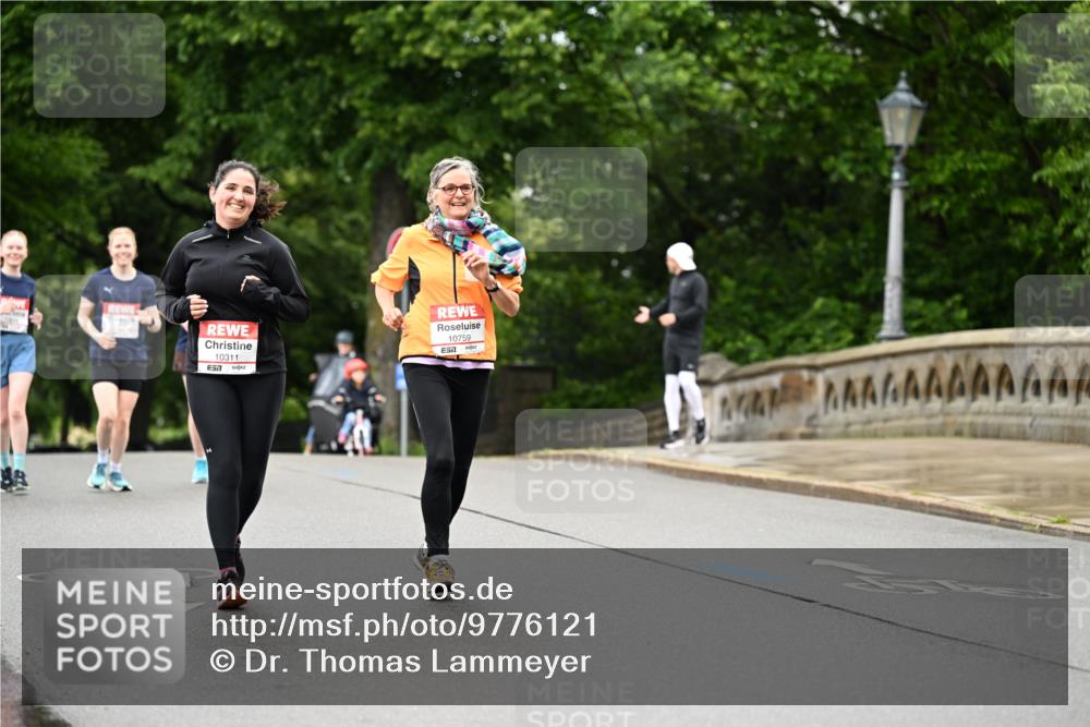 14.06.2026 - REWE Women's Run Dr. Thomas Lammeyer http://msf.ph/oto/9776121 14.06.2026 10:00:54 Laufen 10311, 7, 10759 meine-sportfotos.de