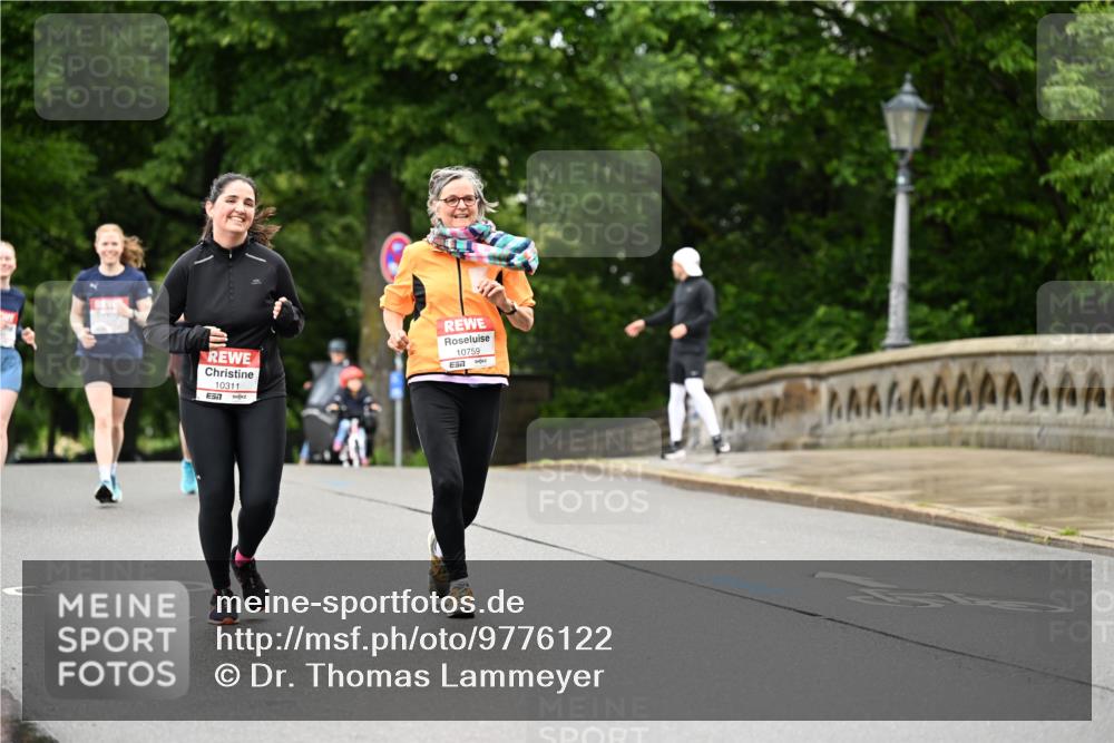 14.06.2026 - REWE Women's Run Dr. Thomas Lammeyer http://msf.ph/oto/9776122 14.06.2026 10:00:54 Laufen 10311, 7, 10759, 57 meine-sportfotos.de
