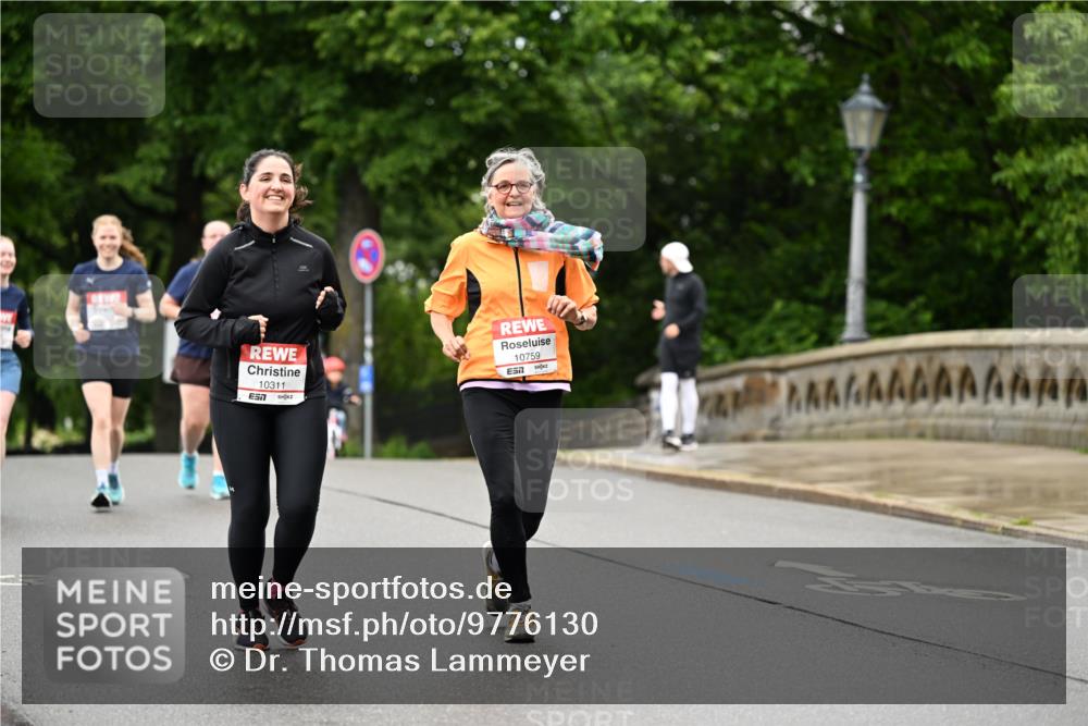 14.06.2026 - REWE Women's Run Dr. Thomas Lammeyer http://msf.ph/oto/9776130 14.06.2026 10:00:55 Laufen 10311, 10759, 7 meine-sportfotos.de