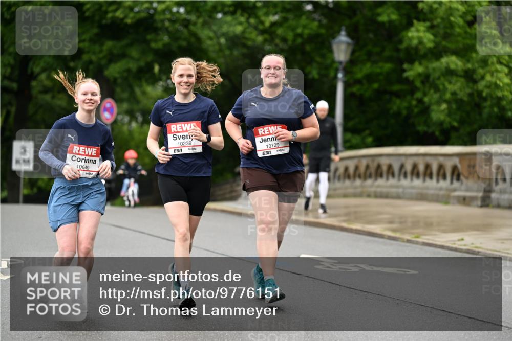 14.06.2026 - REWE Women's Run Dr. Thomas Lammeyer http://msf.ph/oto/9776151 14.06.2026 10:01:00 Laufen 10649, 10239, 7, 10729, 7 meine-sportfotos.de