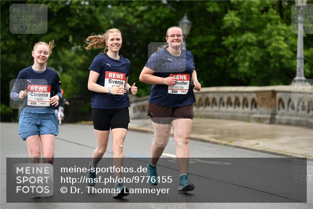 14.06.2026 - REWE Women's Run Dr. Thomas Lammeyer http://msf.ph/oto/9776155 14.06.2026 10:01:00 Laufen 10649, 7, 10, 10729 meine-sportfotos.de