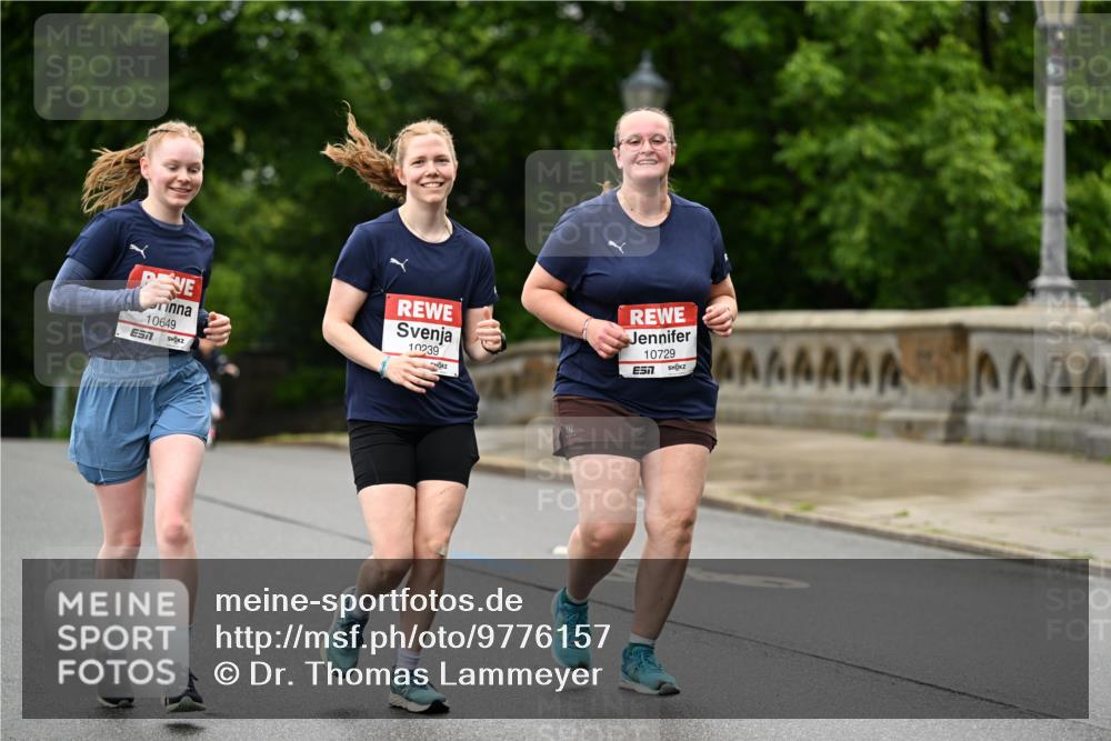 14.06.2026 - REWE Women's Run Dr. Thomas Lammeyer http://msf.ph/oto/9776157 14.06.2026 10:01:00 Laufen 10649, 10239, 40, 10729 meine-sportfotos.de