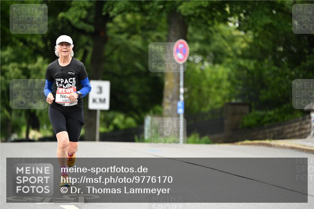 14.06.2026 - REWE Women's Run Dr. Thomas Lammeyer http://msf.ph/oto/9776170 14.06.2026 10:01:09 Laufen 10918, 57, 3 meine-sportfotos.de