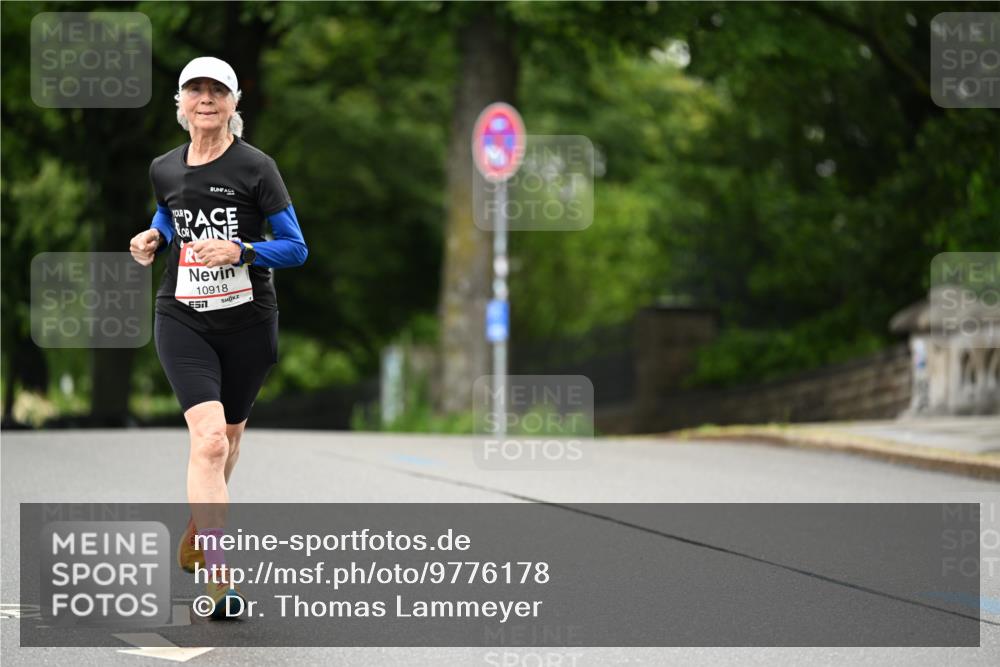 14.06.2026 - REWE Women's Run Dr. Thomas Lammeyer http://msf.ph/oto/9776178 14.06.2026 10:01:10 Laufen 10918, 7 meine-sportfotos.de