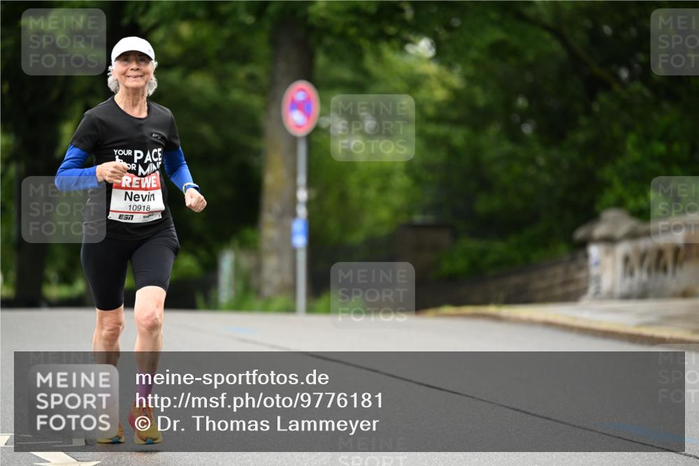14.06.2026 - REWE Women's Run Dr. Thomas Lammeyer http://msf.ph/oto/9776181 14.06.2026 10:01:10 Laufen 10918 meine-sportfotos.de