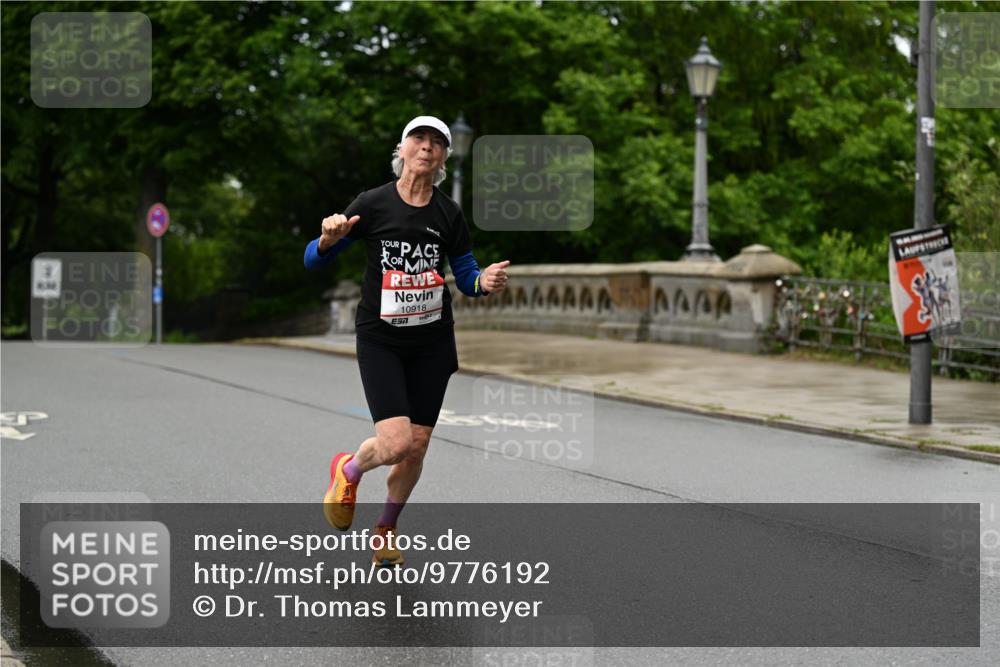 14.06.2026 - REWE Women's Run Dr. Thomas Lammeyer http://msf.ph/oto/9776192 14.06.2026 10:01:13 Laufen 10918, 57 meine-sportfotos.de
