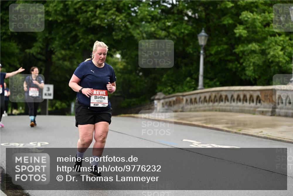 14.06.2026 - REWE Women's Run Dr. Thomas Lammeyer http://msf.ph/oto/9776232 14.06.2026 10:01:19 Laufen 10381, 7 meine-sportfotos.de