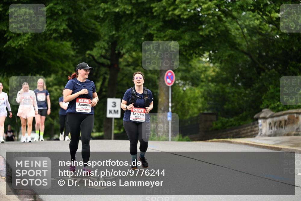 14.06.2026 - REWE Women's Run Dr. Thomas Lammeyer http://msf.ph/oto/9776244 14.06.2026 10:01:22 Laufen 11247, 57, 3, 10572, 57 meine-sportfotos.de