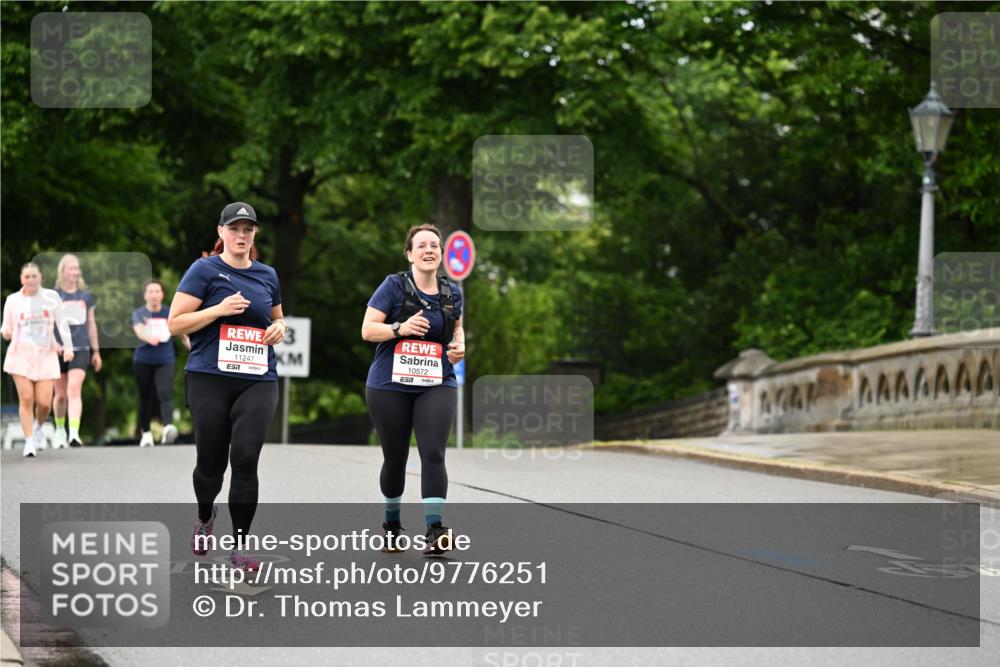 14.06.2026 - REWE Women's Run Dr. Thomas Lammeyer http://msf.ph/oto/9776251 14.06.2026 10:01:22 Laufen 11247, 10572, 57 meine-sportfotos.de