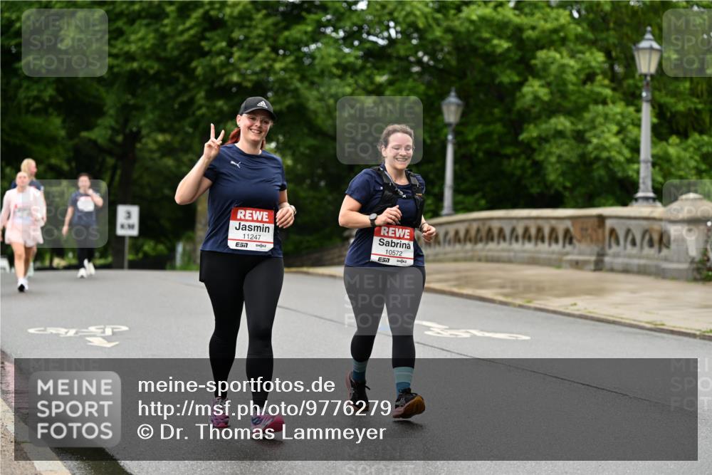 14.06.2026 - REWE Women's Run Dr. Thomas Lammeyer http://msf.ph/oto/9776279 14.06.2026 10:01:26 Laufen 11247, 10572 meine-sportfotos.de