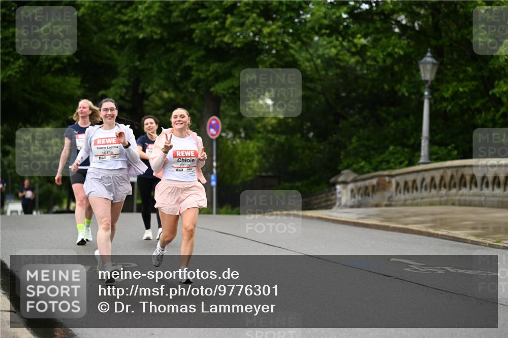 14.06.2026 - REWE Women's Run Dr. Thomas Lammeyer http://msf.ph/oto/9776301 14.06.2026 10:01:31 Laufen 10136, 7, 10135 meine-sportfotos.de
