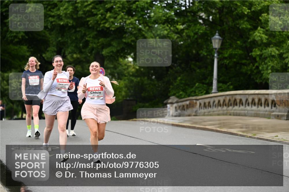 14.06.2026 - REWE Women's Run Dr. Thomas Lammeyer http://msf.ph/oto/9776305 14.06.2026 10:01:31 Laufen 10136, 51, 10135 meine-sportfotos.de
