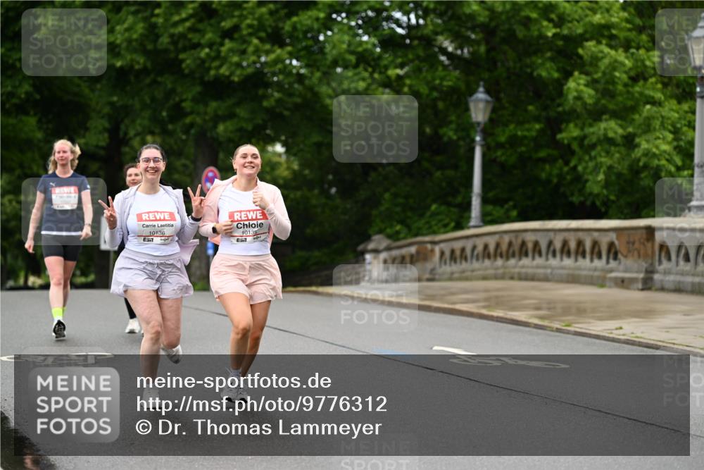14.06.2026 - REWE Women's Run Dr. Thomas Lammeyer http://msf.ph/oto/9776312 14.06.2026 10:01:32 Laufen 10136, 10135 meine-sportfotos.de