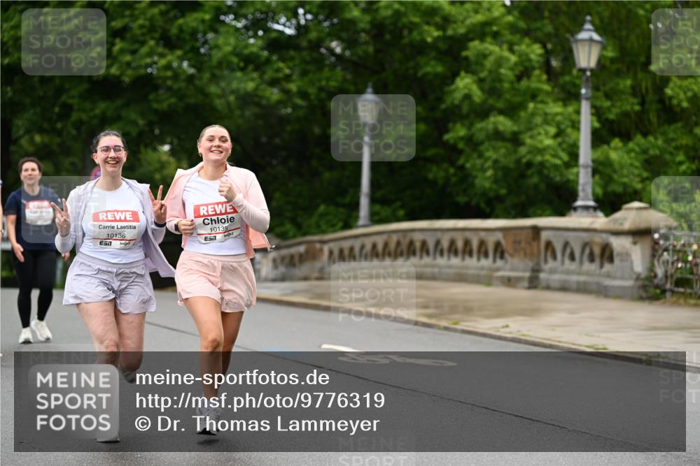 14.06.2026 - REWE Women's Run Dr. Thomas Lammeyer http://msf.ph/oto/9776319 14.06.2026 10:01:33 Laufen 10136, 10135 meine-sportfotos.de