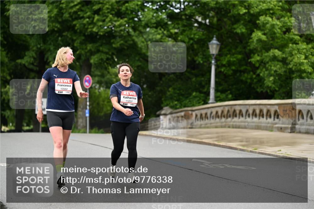 14.06.2026 - REWE Women's Run Dr. Thomas Lammeyer http://msf.ph/oto/9776338 14.06.2026 10:01:36 Laufen 10562, 11237, 7 meine-sportfotos.de