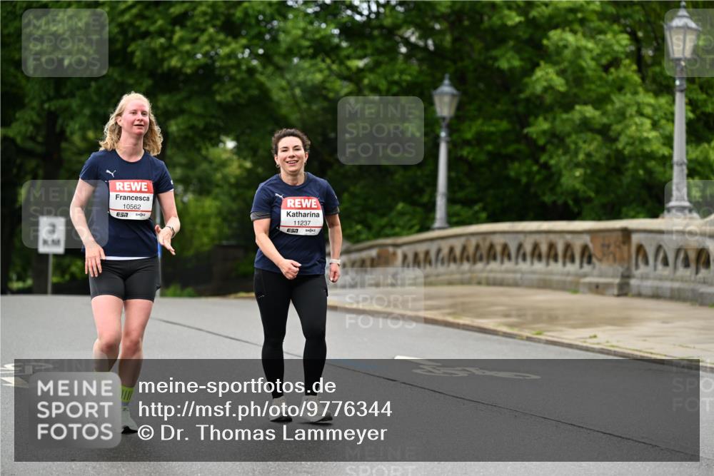 14.06.2026 - REWE Women's Run Dr. Thomas Lammeyer http://msf.ph/oto/9776344 14.06.2026 10:01:37 Laufen 10562, 7, 51, 11237 meine-sportfotos.de